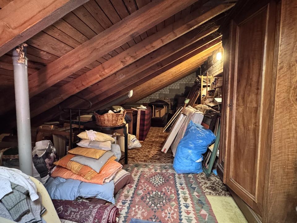 Sanierungsbedürftiges Einfamilienhaus (ca. 150 m2) in Aussichtslage von Lauf – Bild 17