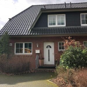 Charmante Doppelhaushälfte mit Garten