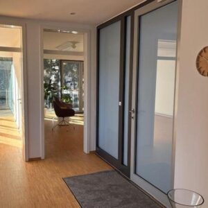 Heller und großzügiger Raum/Praxisraum für Beratung, Coaching, Therapie München Pasing