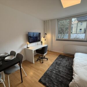 Helle, voll möblierte 1-Zimmer-Wohnung mit Top-Anbindung in Frankfurt-Niederrad