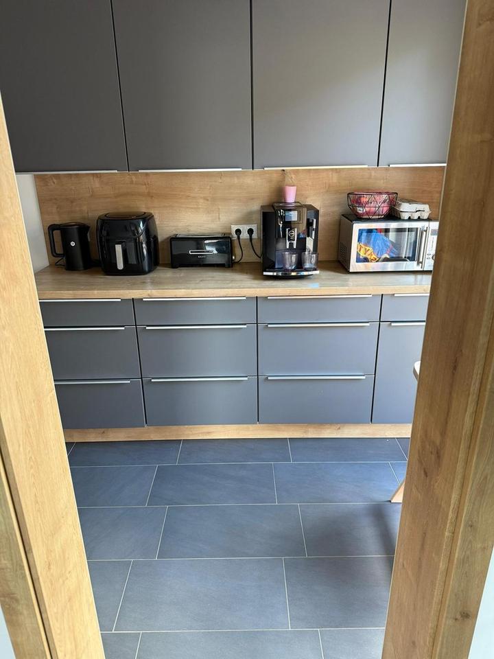 Provisionsfrei! Neuwertiges Einfamilienhaus mit großer Terrasse & Garten – Bild 26