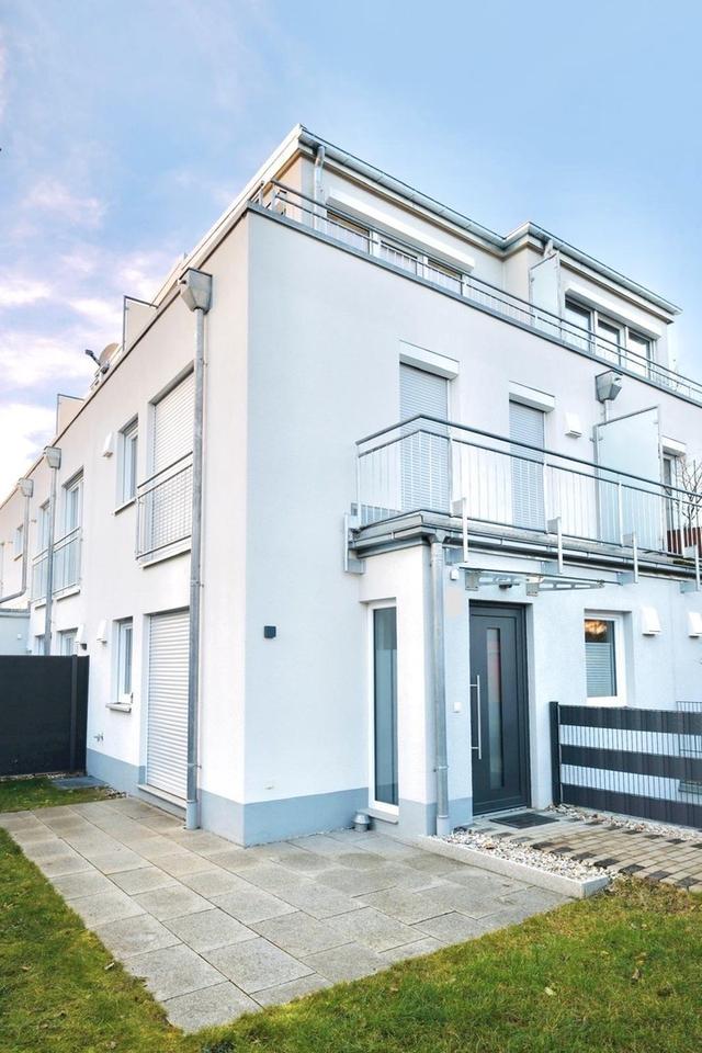 Wunderschönes neuwertiges Stadthäuschen mit viel Privatsphäre - klein und fein! – Bild 9