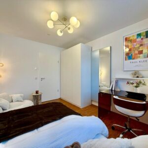 All-Inclusive-Miete: Vollmöbliertes WG-Zimmer mit Aufzug in ruhiger Neubau-Siedlung Kölns!