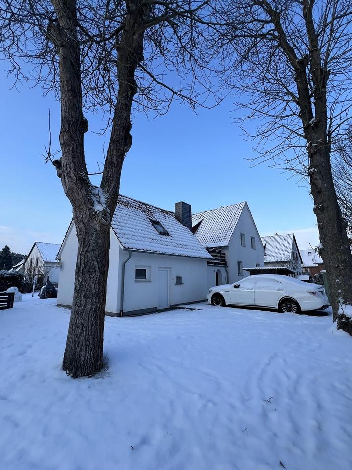 Attraktives Zweifamilienhaus in zentraler Lage