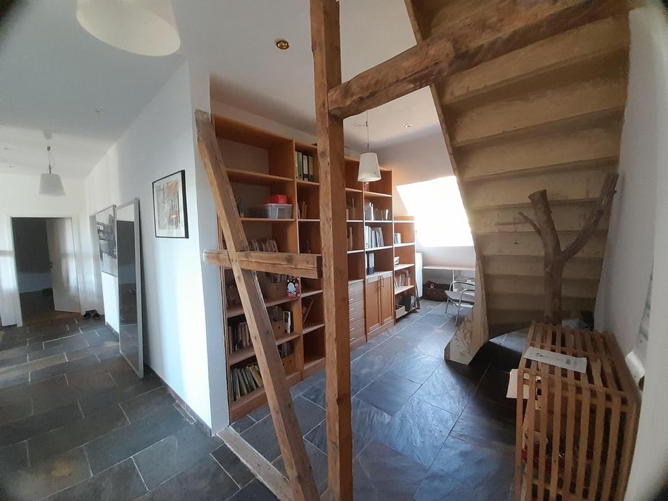 Ruhig und großzügig: Maisonette Wohnung mit Gartenanteil und Stellplatz in Cronenberg – Bild 8