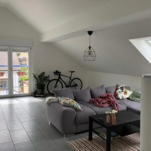 komplett sanierte moderne 3 Zi-Wohnung