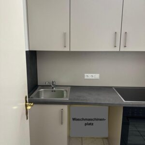 Neu renovierte, möblierte 1-Zimmer-Wohnung in Berlin-Spandau