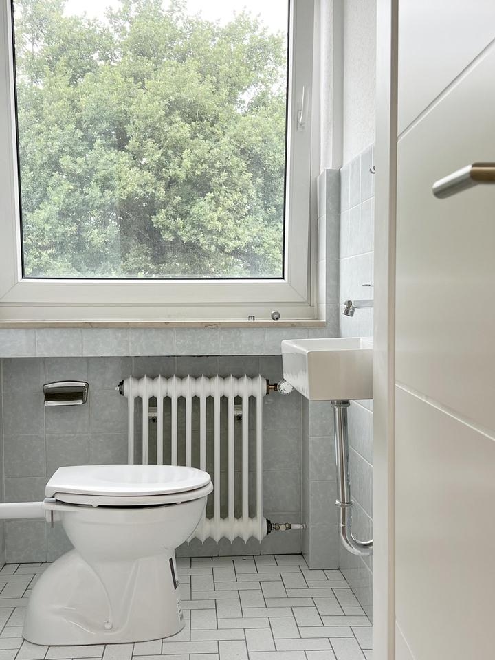 +++ TOP-WOHNUNG mit tollem Blick ins Wurmtal, Wohnen zum Wohlfühlen +++ – Bild 18