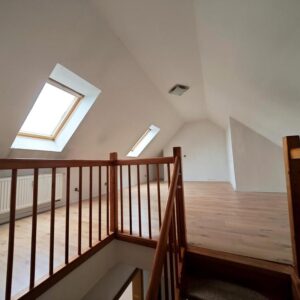 renovierte 3 Zimmer Maisonette-Wohnung mit EBK in Großzschocher