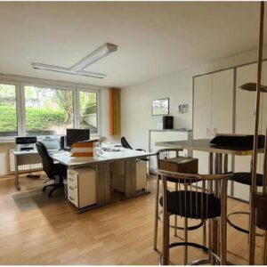 Halle Lager Büro // München nähe Pasing Arcaden