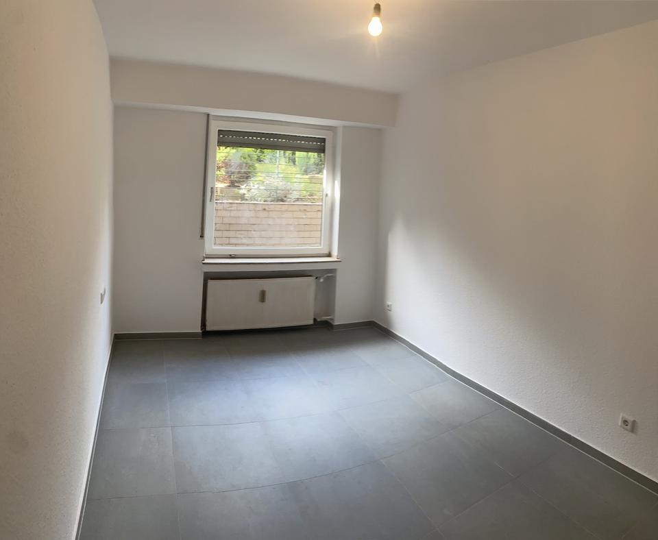 3-Zimmer Souteran-Wohnung (saniert) mit großer Terasse und viel Licht – Bild 13