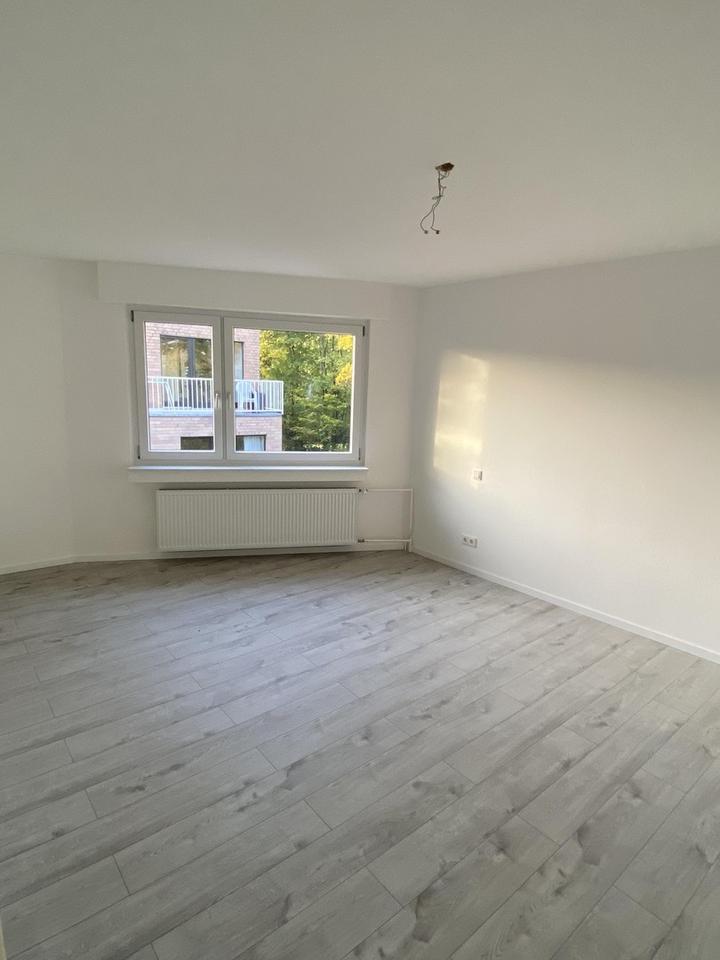 Moderne, frisch renovierte Wohnung mit Balkon – Sofort bezugsfertig! – Bild 7