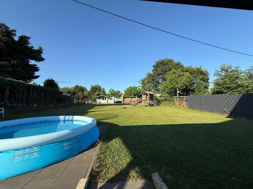 Provisionsfrei! Neuwertiges Einfamilienhaus mit großer Terrasse & Garten – Bild 5