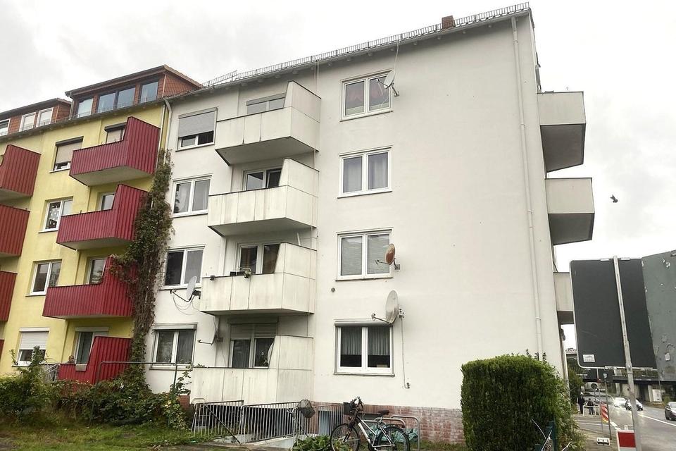 Zentrale 3-Zimmer-Wohnung mit Balkon in der Bremer Bahnhofsvorstadt – frei werdend – Bild 9