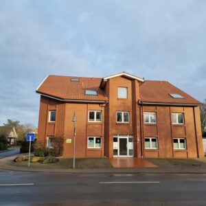 Sehr schöne 1 Zimmerwohnung mit Echtholzparkett