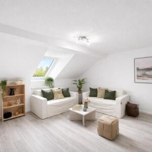 Erschwinglicher Wohntraum nach Sanierung -  Moderne Wohnung mit neuem Badezimmer