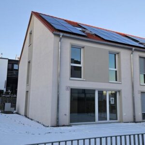 Energieeffizientes Traumhaus mit großzügigem Garten in Renningen-Malmsheim