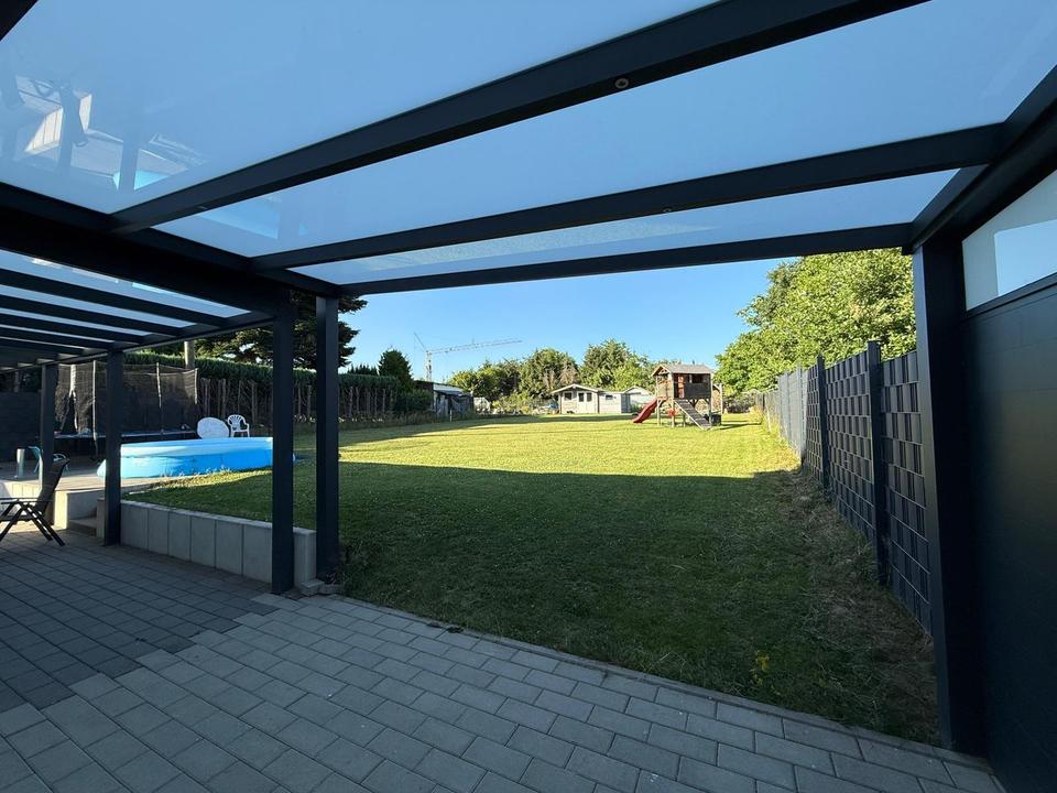 Provisionsfrei! Neuwertiges Einfamilienhaus mit großer Terrasse & Garten – Bild 4