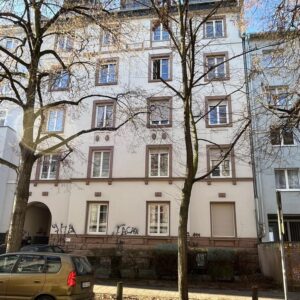 TOP !! Schöne, helle 3 Zimmer Altbauwohnung in Offenbach Nähe Hafen