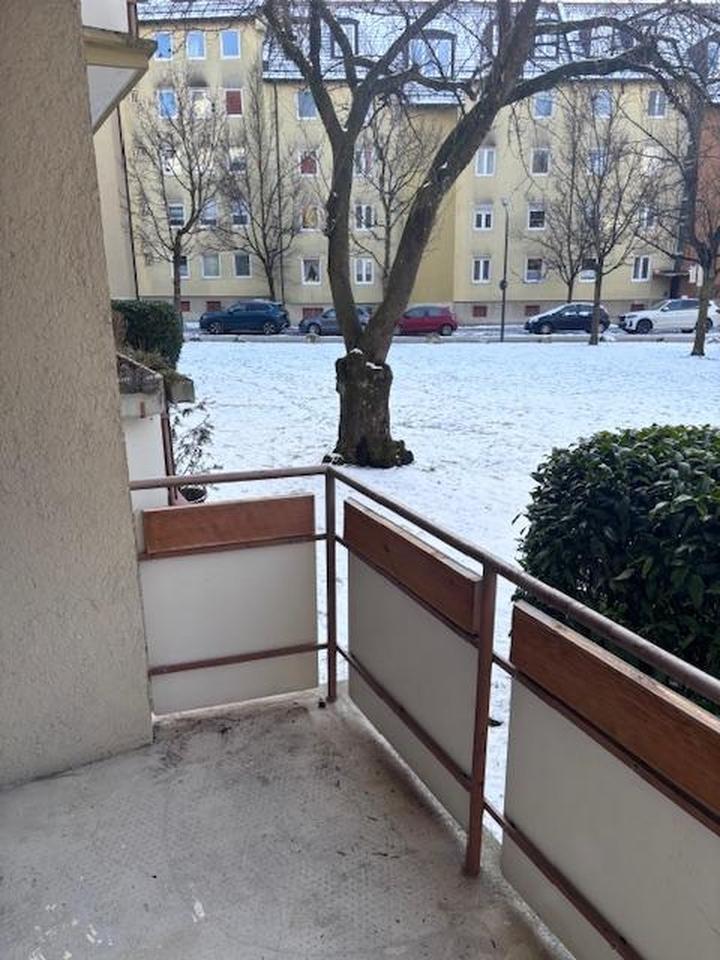 Direkt am Flaucher! Top geschnittene 2 Zi-Whg mit Balkon im Hochparterre – Bild 7