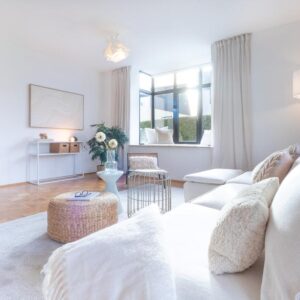 ***Lichtdurchflutete 4-Zimmer-Wohnung in Kassel-Harleshausen - mit großem Balkon & Garage***