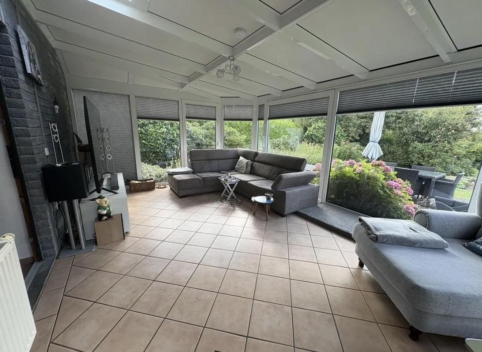 Attraktives Einfamilienhaus mit Wintergarten und Garage in ruhiger Lage – Bild 25