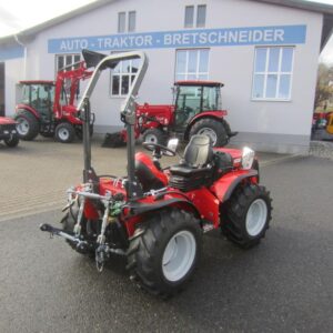 Allradtraktor CARRARO TTR 3800 Wendesitz HST Neumaschine