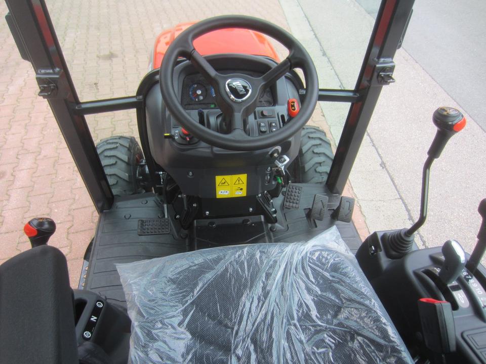 Allrad Traktor KIOTI CX2510 HST Kabine Klima Neumaschine – Bild 9