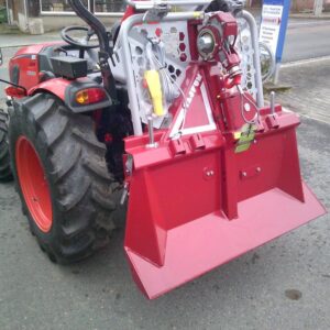 Forst Seilwinde TAJFUN EGV 45 AHK-SG hydraulisch mit Seilausstoß